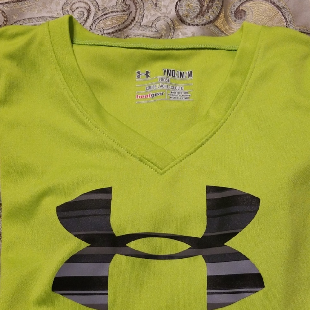 V Neck Underarmour - Picture 3 of 3